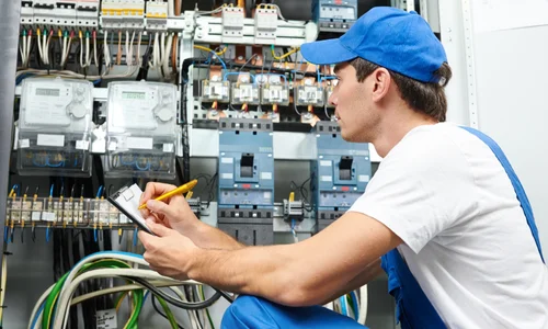 Electrician job