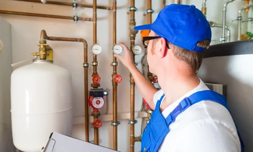 Tank Inspector job